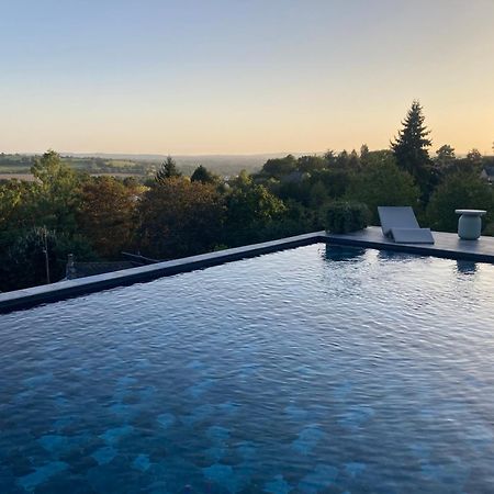 La Demeure Bed & Breakfast Sille-le-Guillaume ภายนอก รูปภาพ