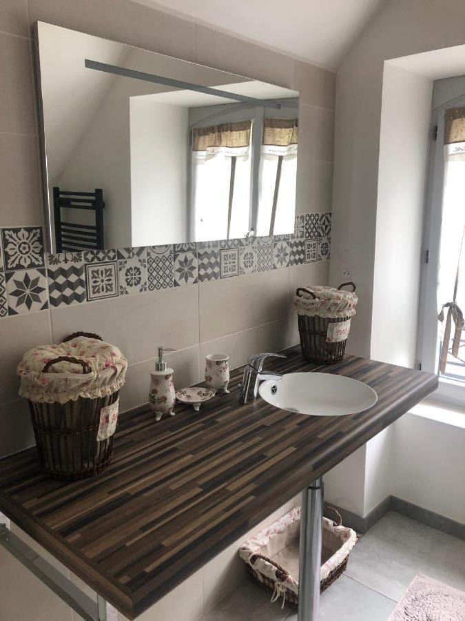 La Demeure Bed & Breakfast Sille-le-Guillaume ภายนอก รูปภาพ