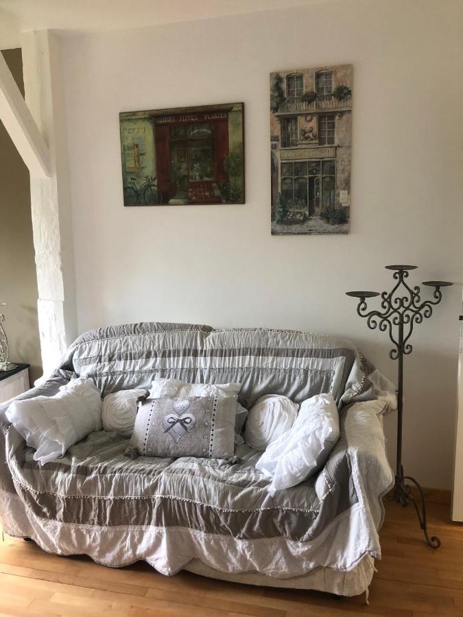 La Demeure Bed & Breakfast Sille-le-Guillaume ภายนอก รูปภาพ