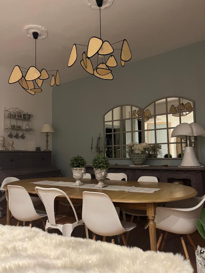 La Demeure Bed & Breakfast Sille-le-Guillaume ภายนอก รูปภาพ