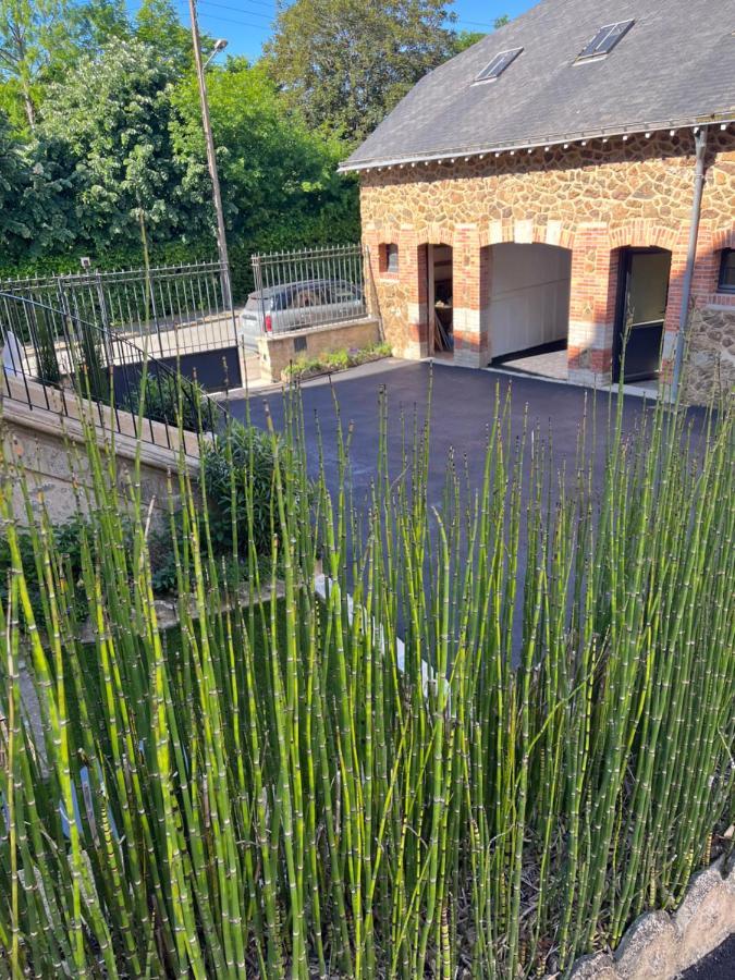 La Demeure Bed & Breakfast Sille-le-Guillaume ภายนอก รูปภาพ