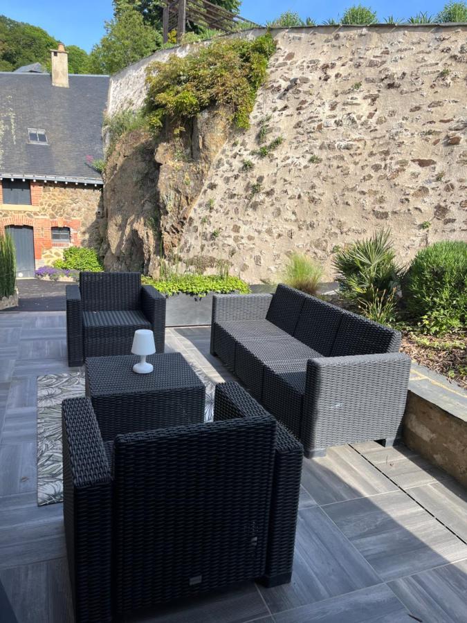 La Demeure Bed & Breakfast Sille-le-Guillaume ภายนอก รูปภาพ