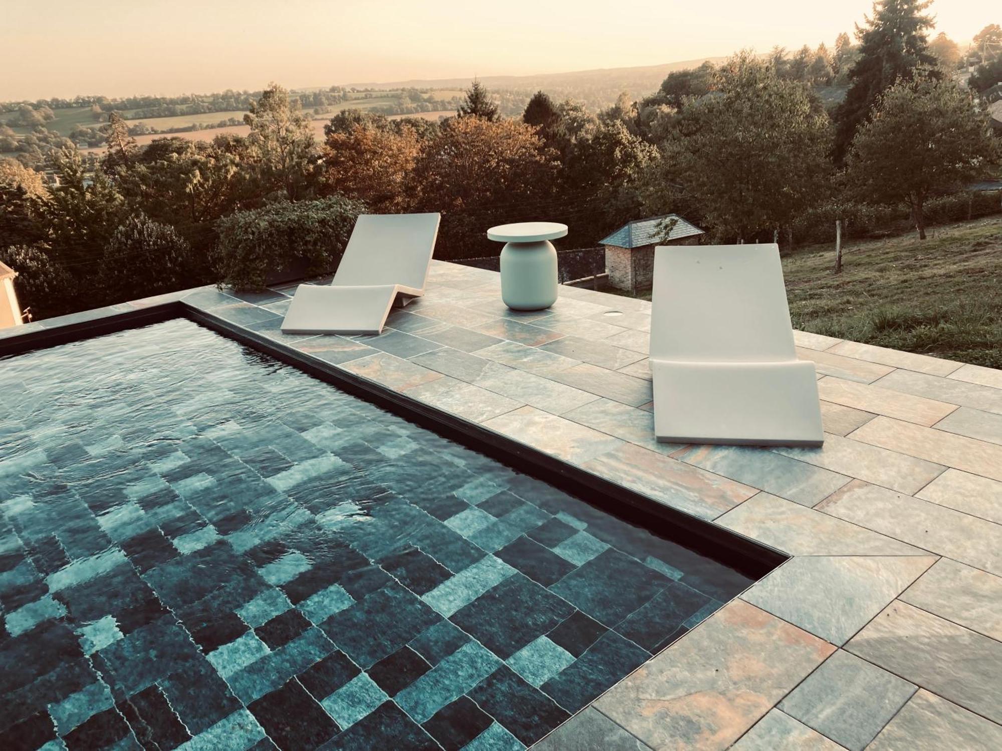 La Demeure Bed & Breakfast Sille-le-Guillaume ภายนอก รูปภาพ
